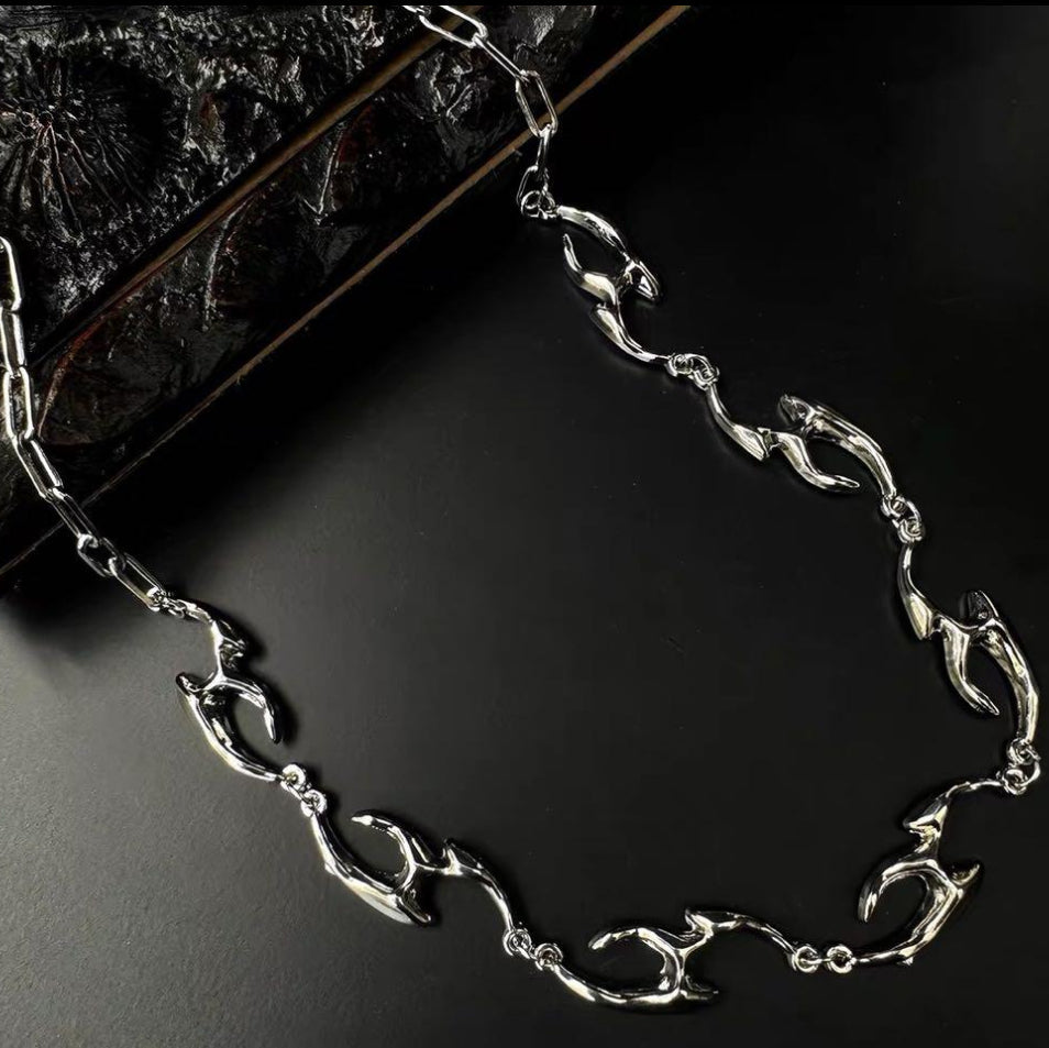 Xenixo Flame Gothic Necklace